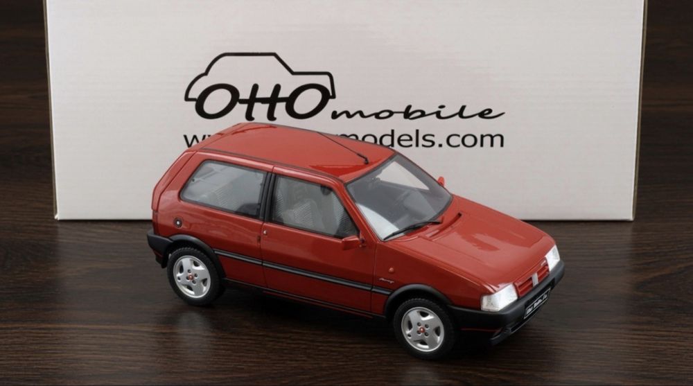 1:18 OTTO mobile Fiat Uno Turbo I.E