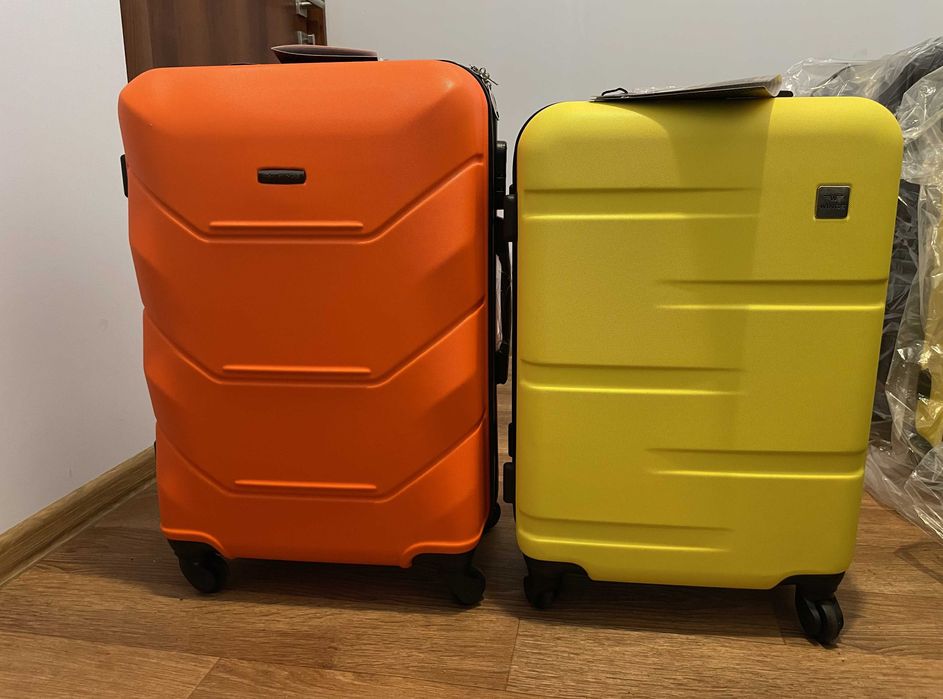 Поліпропілен Сумка Валіза Велика і інш Чемодан купити Wings Вінгс Київ