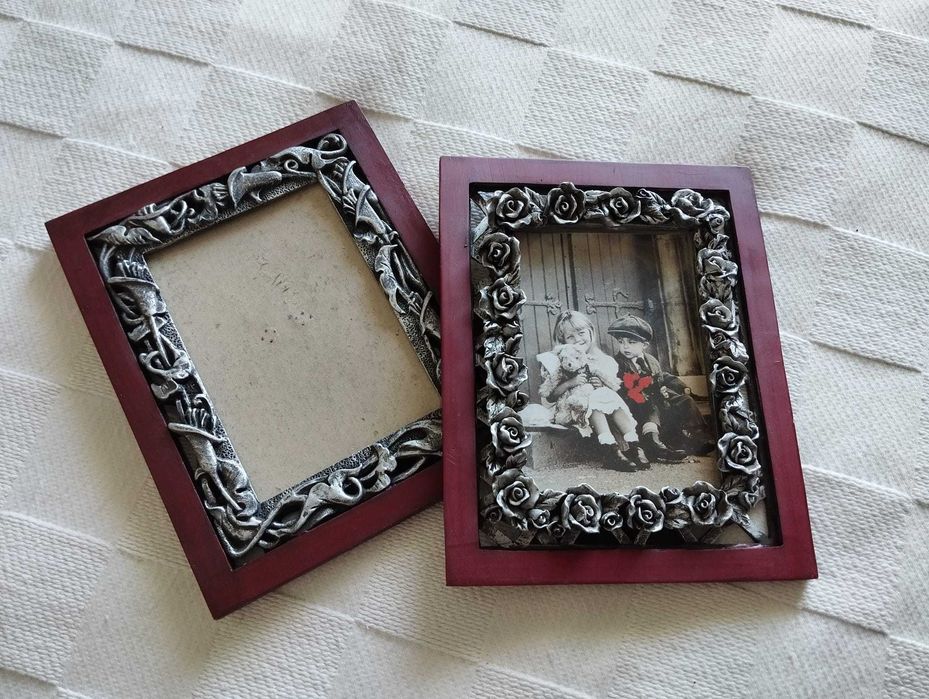 Par de Molduras Novas