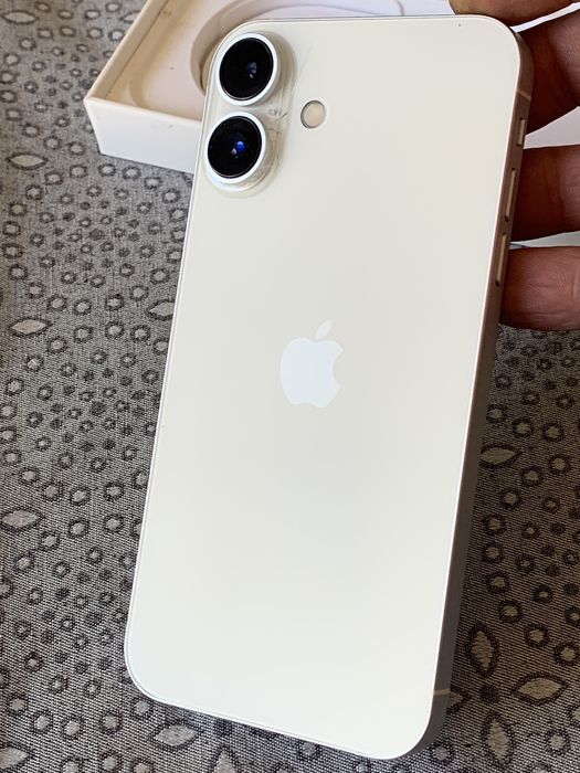 IPhone 11 parecido IPhone 16!!