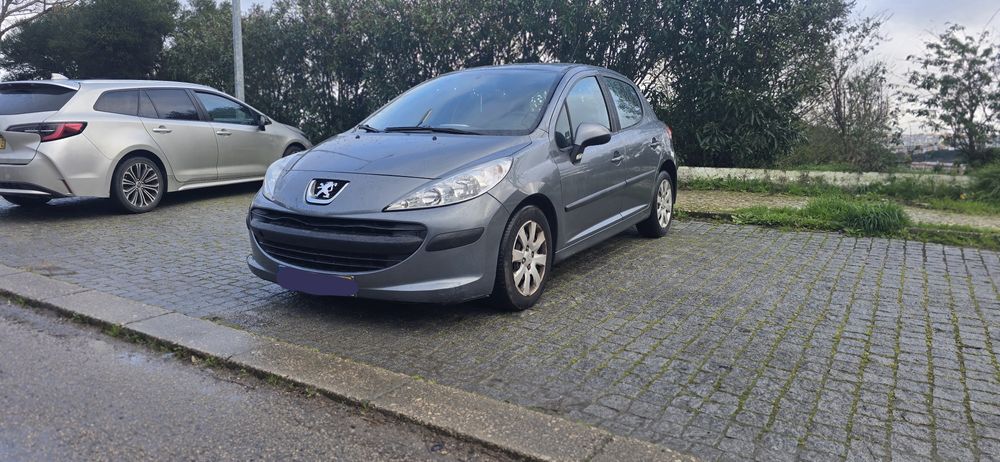 Peugeot 207 1.6 hdi 110cv super económico