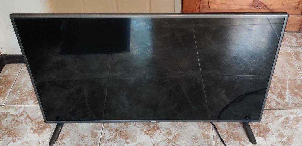 Телевизор LG 42LF5800