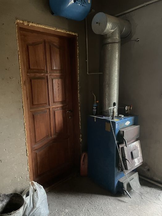 Працюючий магазин! Комерційне приміщення !