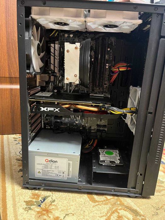 Системний блок та Монітор