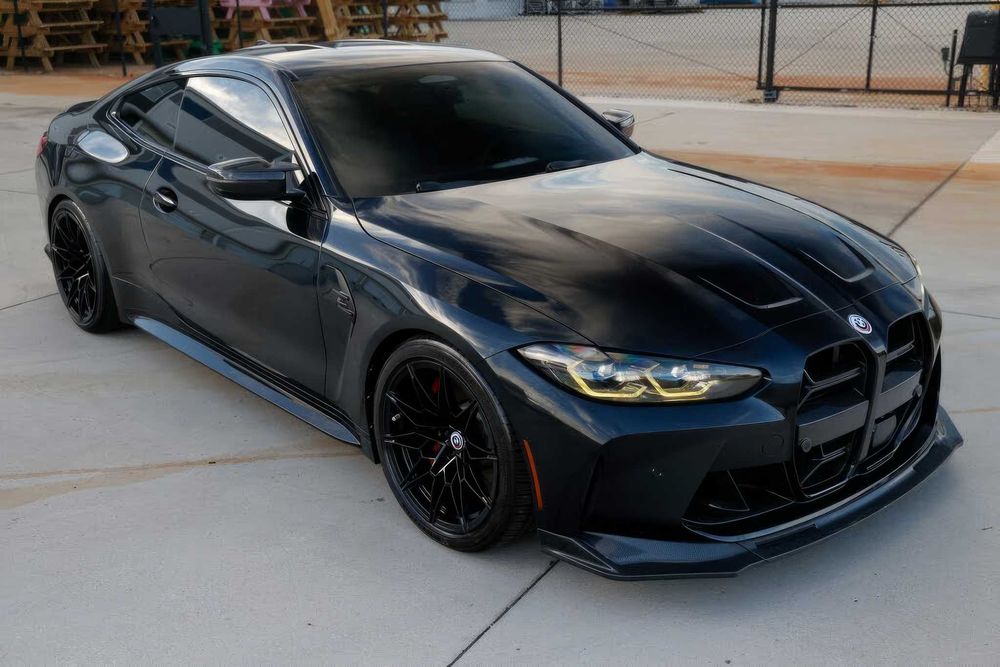 BMW M4 Competition      2022