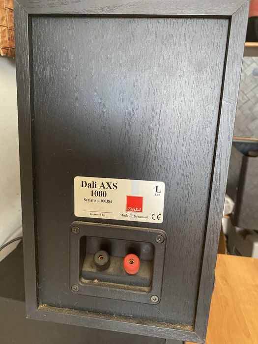 Sistema Hi Fi Yamaha RX-396RDS + Colunas Dali Axs 1000