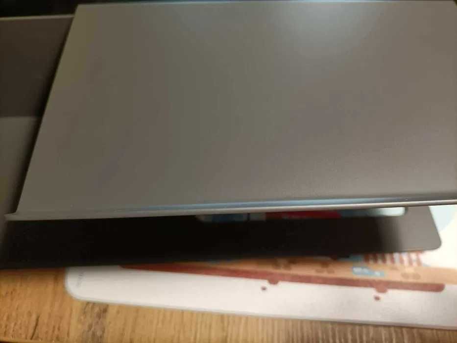 Duży uchwyt na papier toaletowy z podwójną półką, uchwyt szary