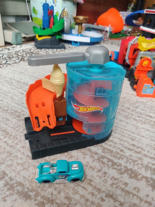 Трек, ігровий набір Hot Wheels, хотвілс