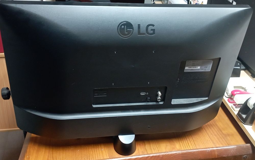 Vendo televisão LG de 28 polegadas