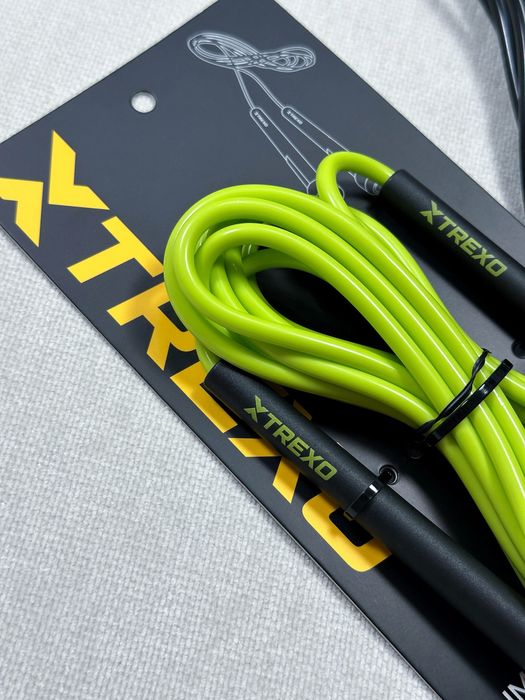 Якісна брендова скакалка для фітнесу спорту оригінал професійна