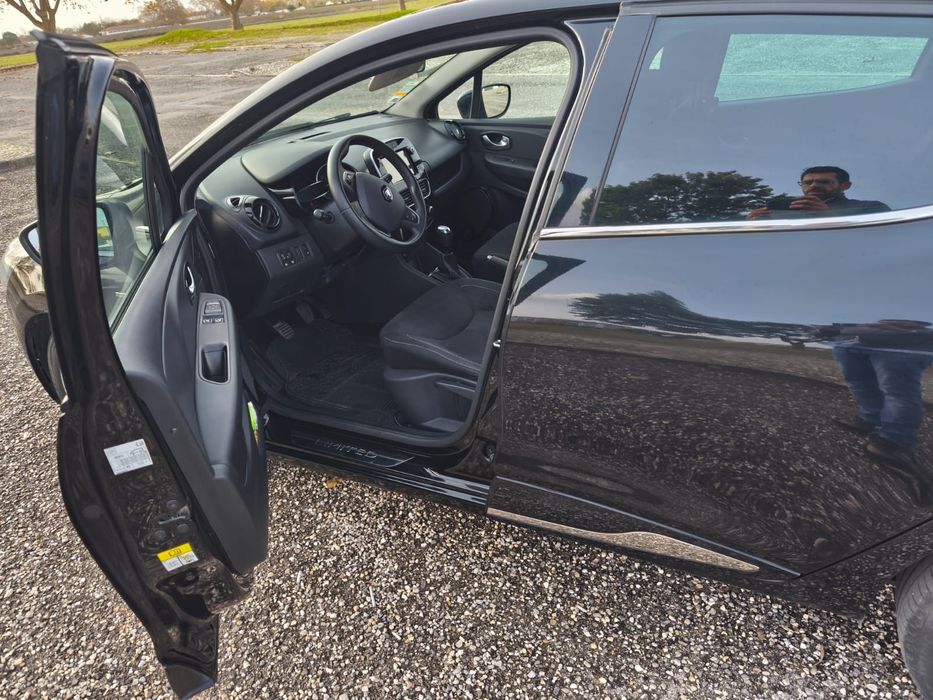 Renault Clio 1.5 DCI limited