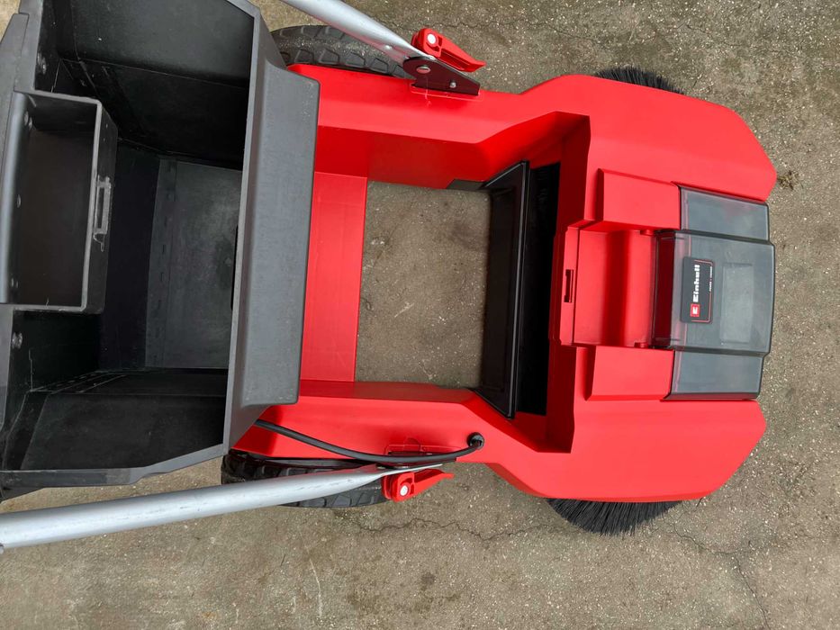 Підмітальна машина Einhell TE-SW 18/610 Li соло без аку і зарядки