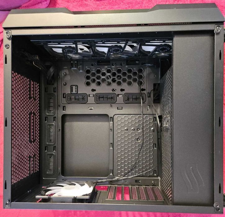 Obudowa komputerowa SilentiumPC Regnum RG6V EVO TG ARGB dodatkowe went