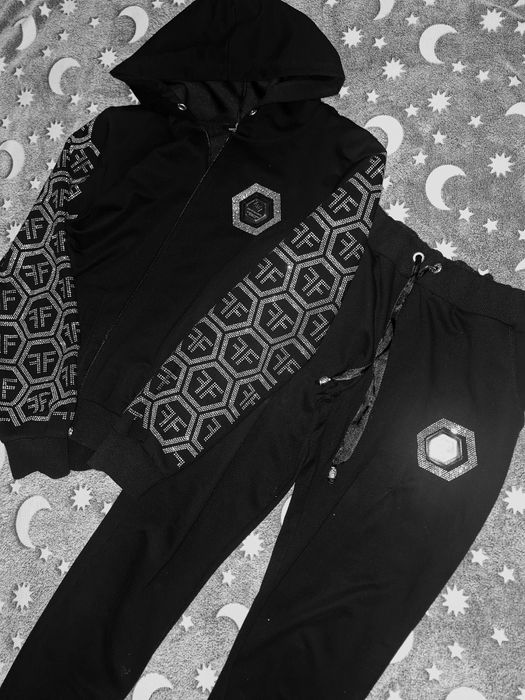 Спортивний костюм жіночий