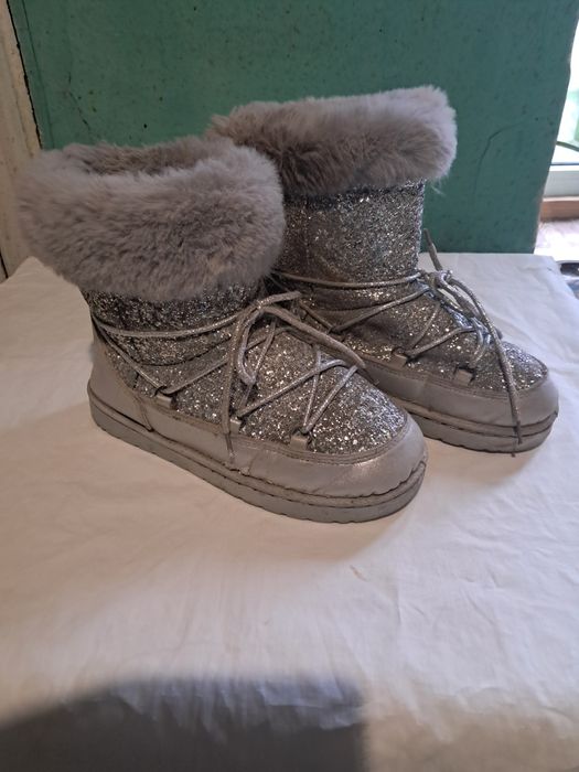 Но Сапоги Утеплённые внутри Угги 35 размер