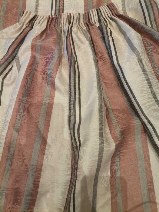 Cortinados e reposteiros