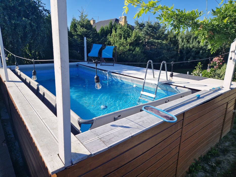 Sprzedam basen stelażowy intex 503x274 z obudową basenu