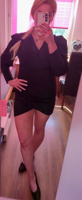 Czarna przekładana elegancka sukienka S/M