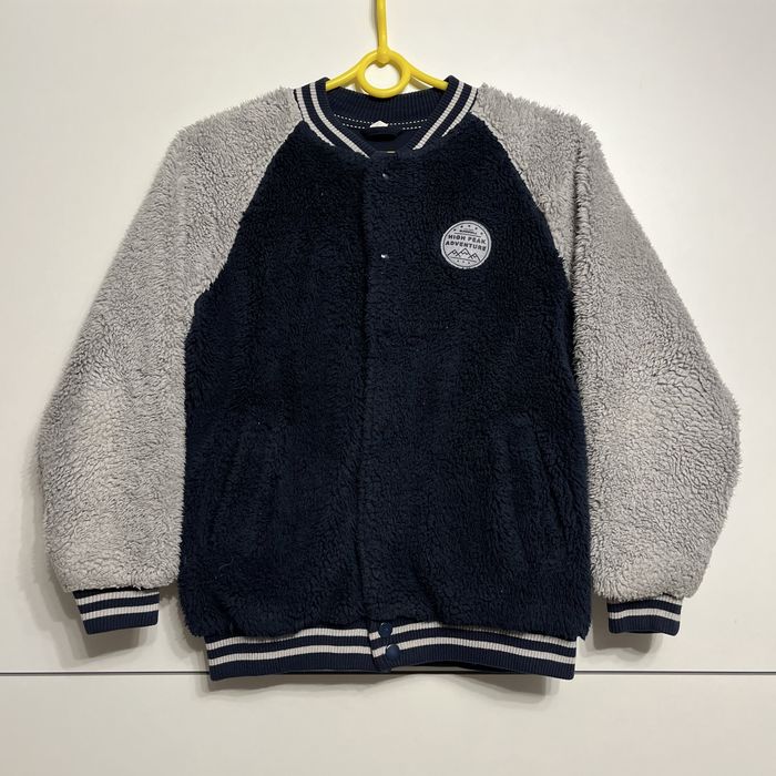 Bluza rozpinana na zatrzaski