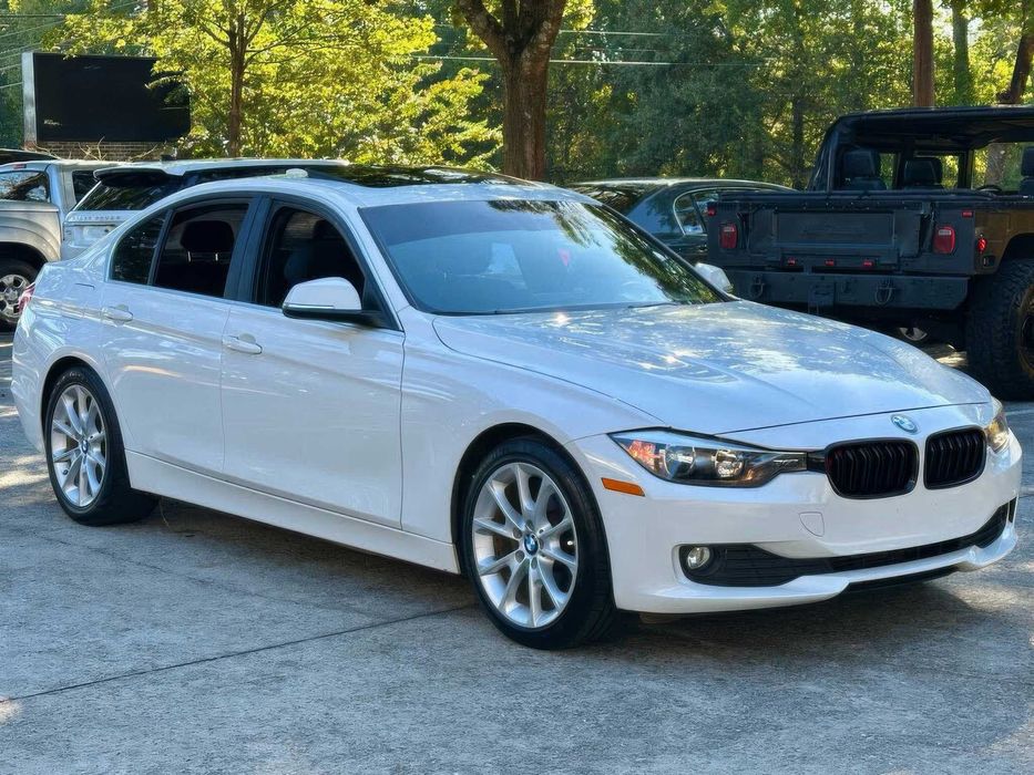 BMW 3 Series 320i      2015