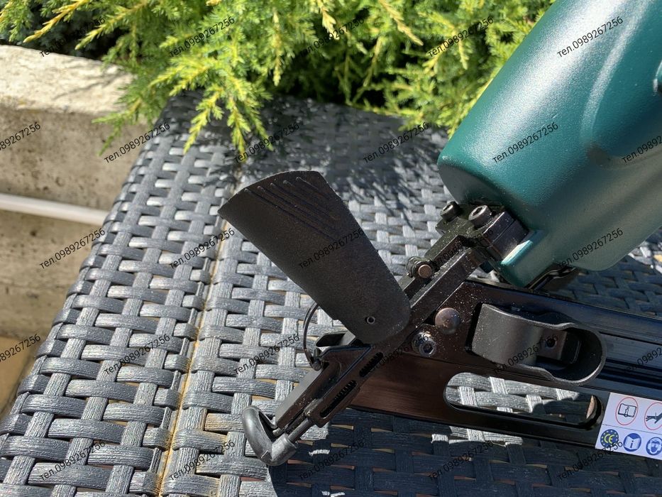 Пневмостеплер, гвоздезабиватель пневматический степлер, Airpress Голан