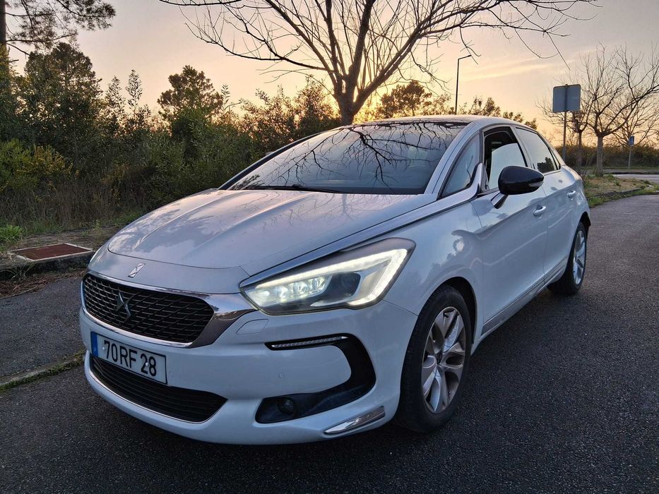 DS 5 2016 1.6 hdi nacional 92 mil kms