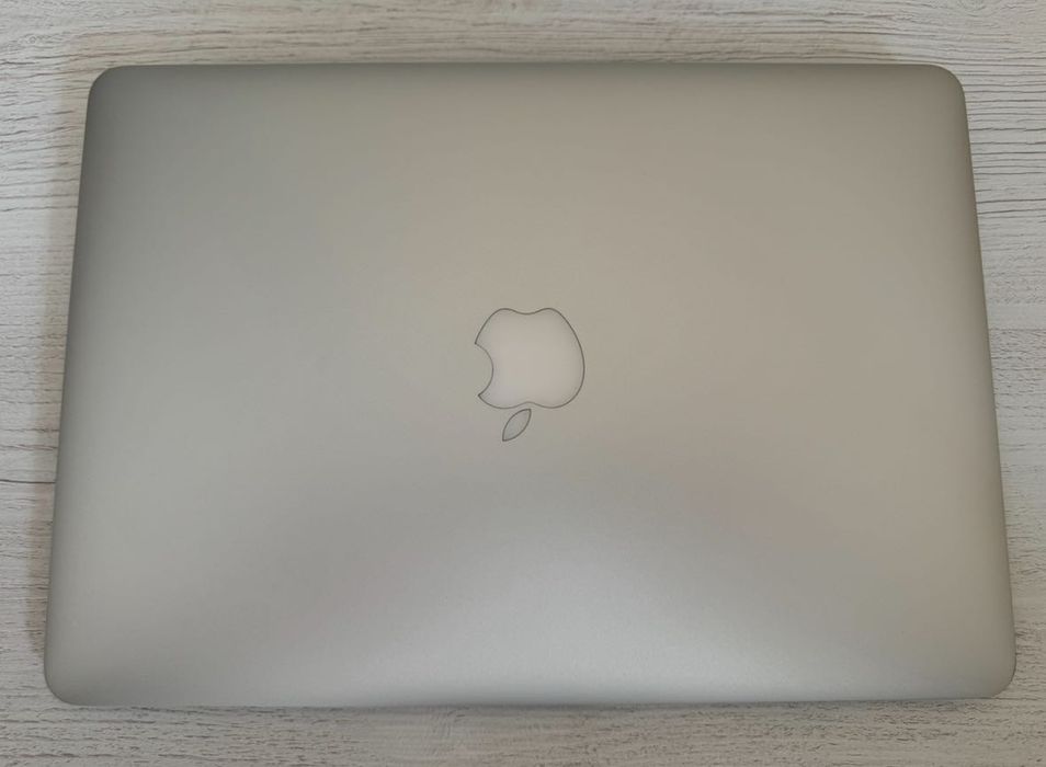 MacBook Air 2017 A1466 на запчастини