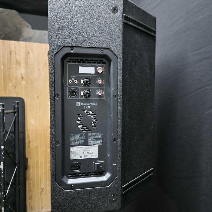 Zestaw nagłośnienia Electro-Voice EKX 12P + 15SP dla DJ-a lub zespołu