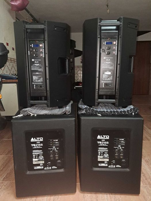 Sistema activo composto por 2 colunas e 2 subs