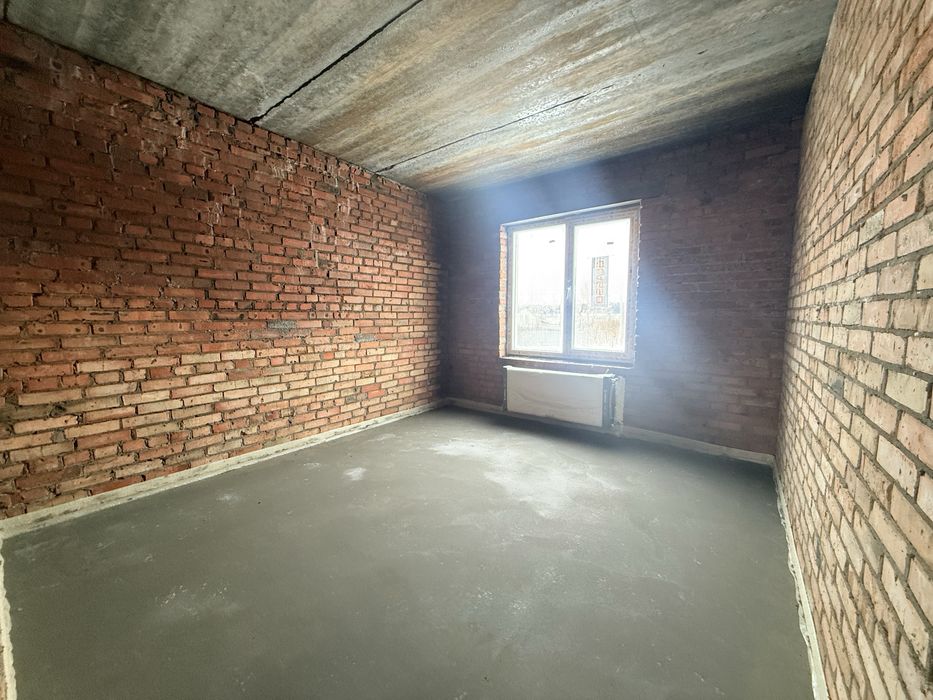 Сучасний таунхаус в Якушенцях