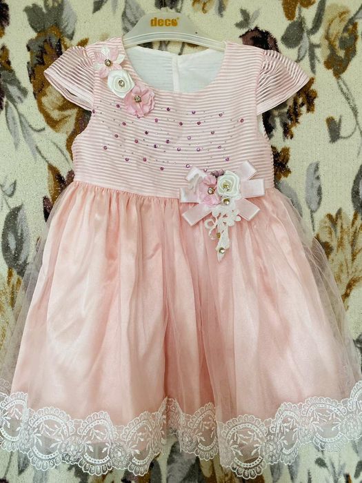 Сукня для дівчинки