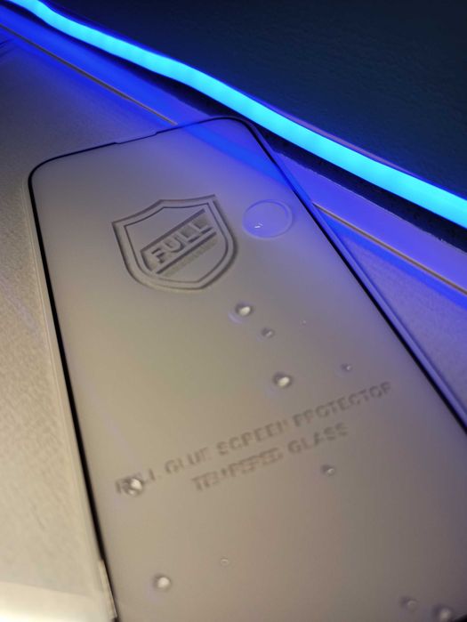 Захисне скло iPhone 16  Скло iPhone 17  Преміум, олеофобне, доставка