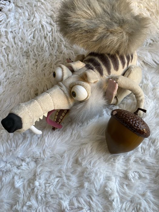 Epoka Lodowcowa 2 Goin' Nutz Scrat Interaktywna Figurka