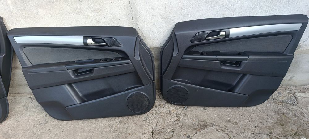 Карти обшивки дверей оригінал Ope Zafira B Опель Зафіра Б салон Ідеал