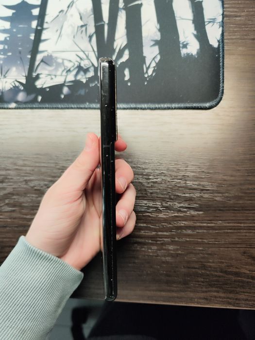 Продаю Samsung galaxy s21 Ultra на запчастини за не великі гроші