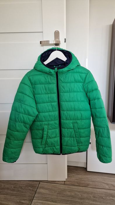 BENETTON  Pikowana kurtka puchowa z kapturem (Stan bdb.)
