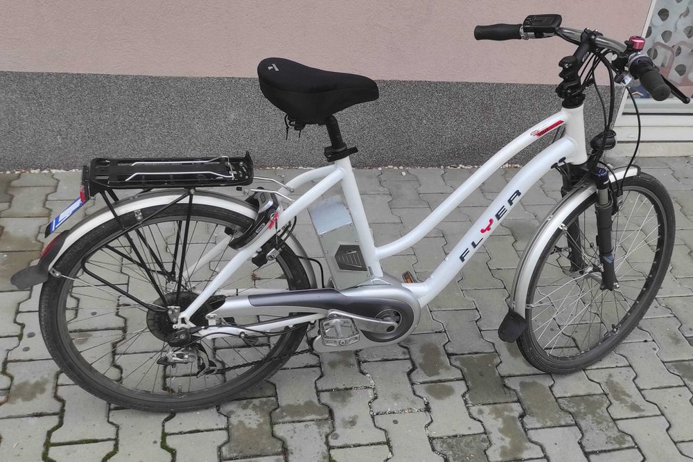 Rower elektryczny Flyer silnik centralny Panasonic