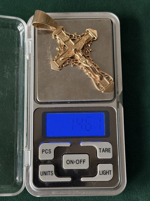 Krzyżyk złoto 585  14,61g na duzy łańcuch złoty krzyż