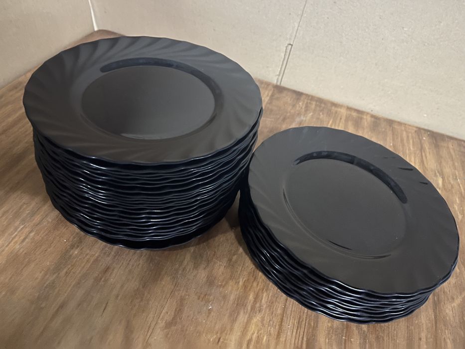 Pratos de sobremesa pretos conjunto de 35 umidades