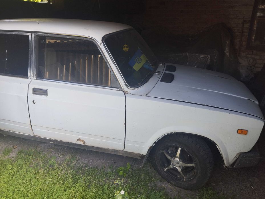 Продам ВАЗ 2107 на  газу
