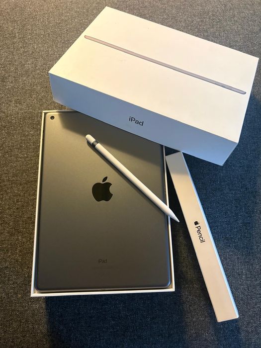 iPad 8 generacja WiFi 128GB A2270