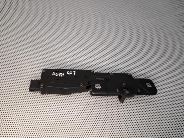 Fechadura / fecho da mala AUDI Q7 (4L)