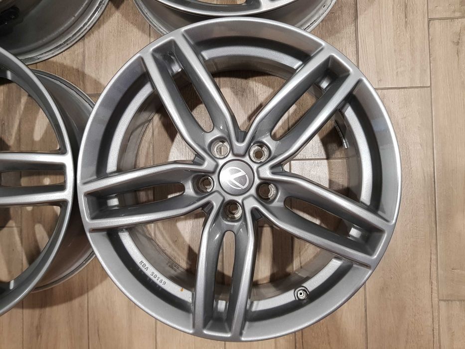 LEXUS GS IS 5x114,3 Toyota 250 220 LS 40 430 NX RX 300 430 UX Felgi 19