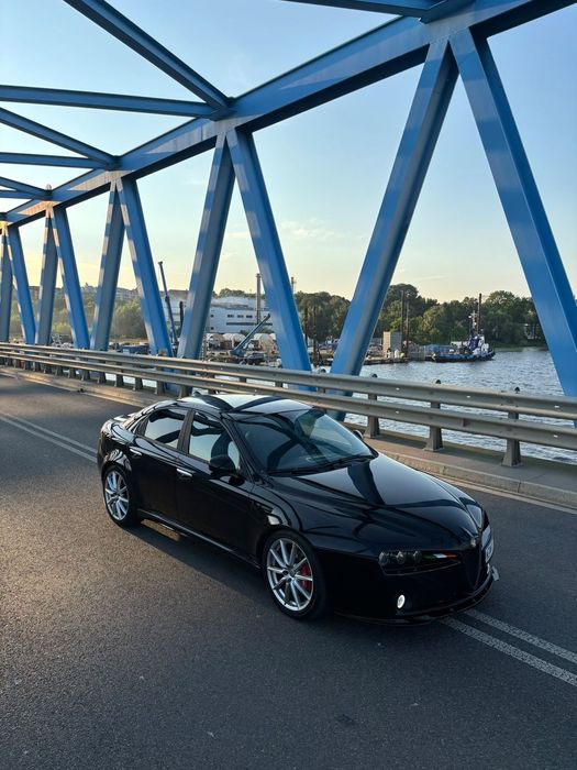 Alfa Romeo 159