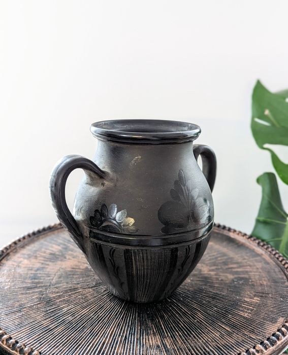 Wazon czarna ceramika