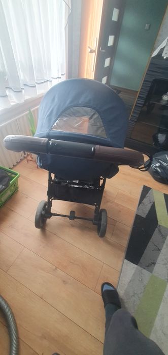 Sprzedam wózek dziecięcy