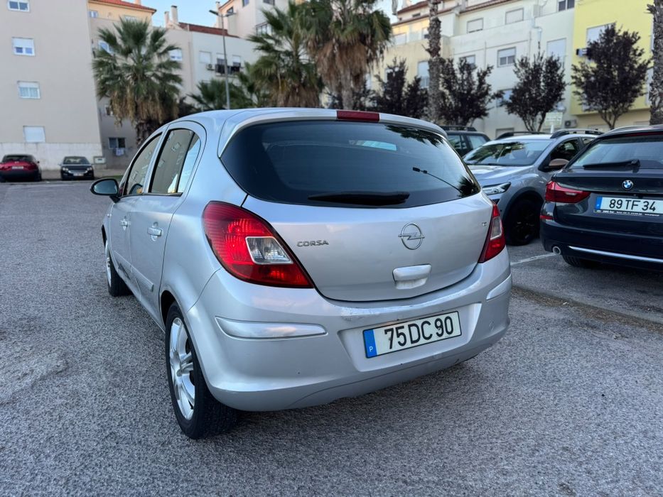 Opel corsa 1.2 gasolina com 284.000 mil km ano 2007 em bom estado geral. — photo 4