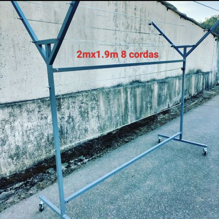 Vendo estendal galvanizado. Disponível em vários tamanhos