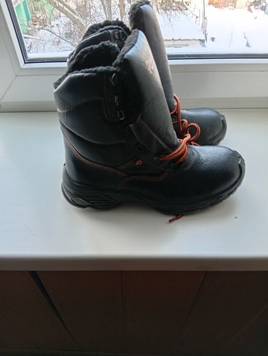 Ботинки высокие Talan (новые)