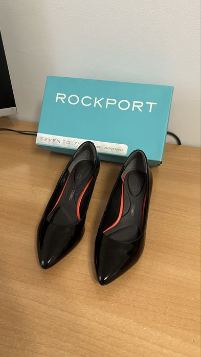 Sapatos envernizados Rockport - número 39